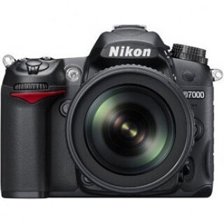 Nikon D7000 55-200mm DSLR Fotoğraf Makinesi kullananlar yorumlar